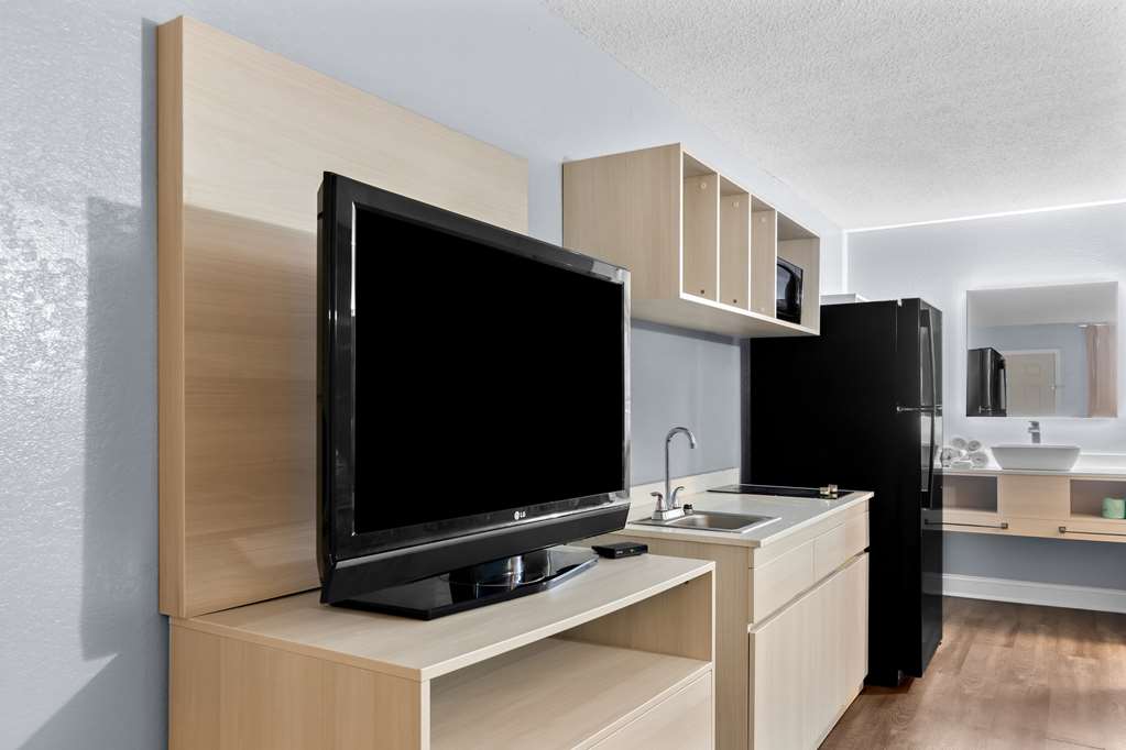 Property Gallery 3